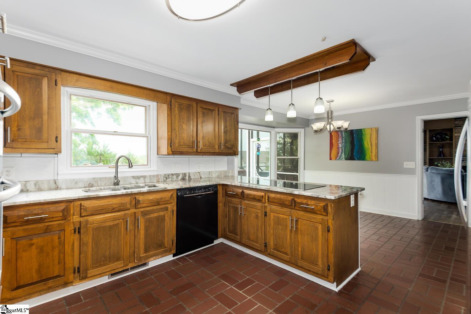 429 Meadow Ridge Road Easley, SC 29642 - Photo 5 of 35