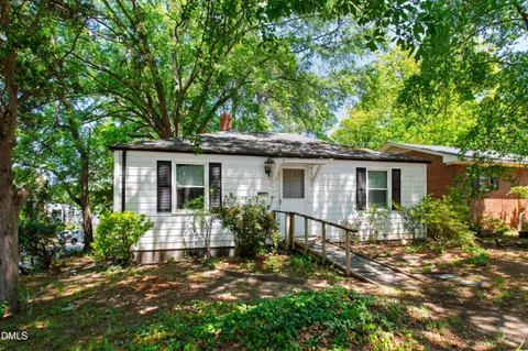 $575,000 | 2316 Bedford Avenue, Raleigh, NC 27607
