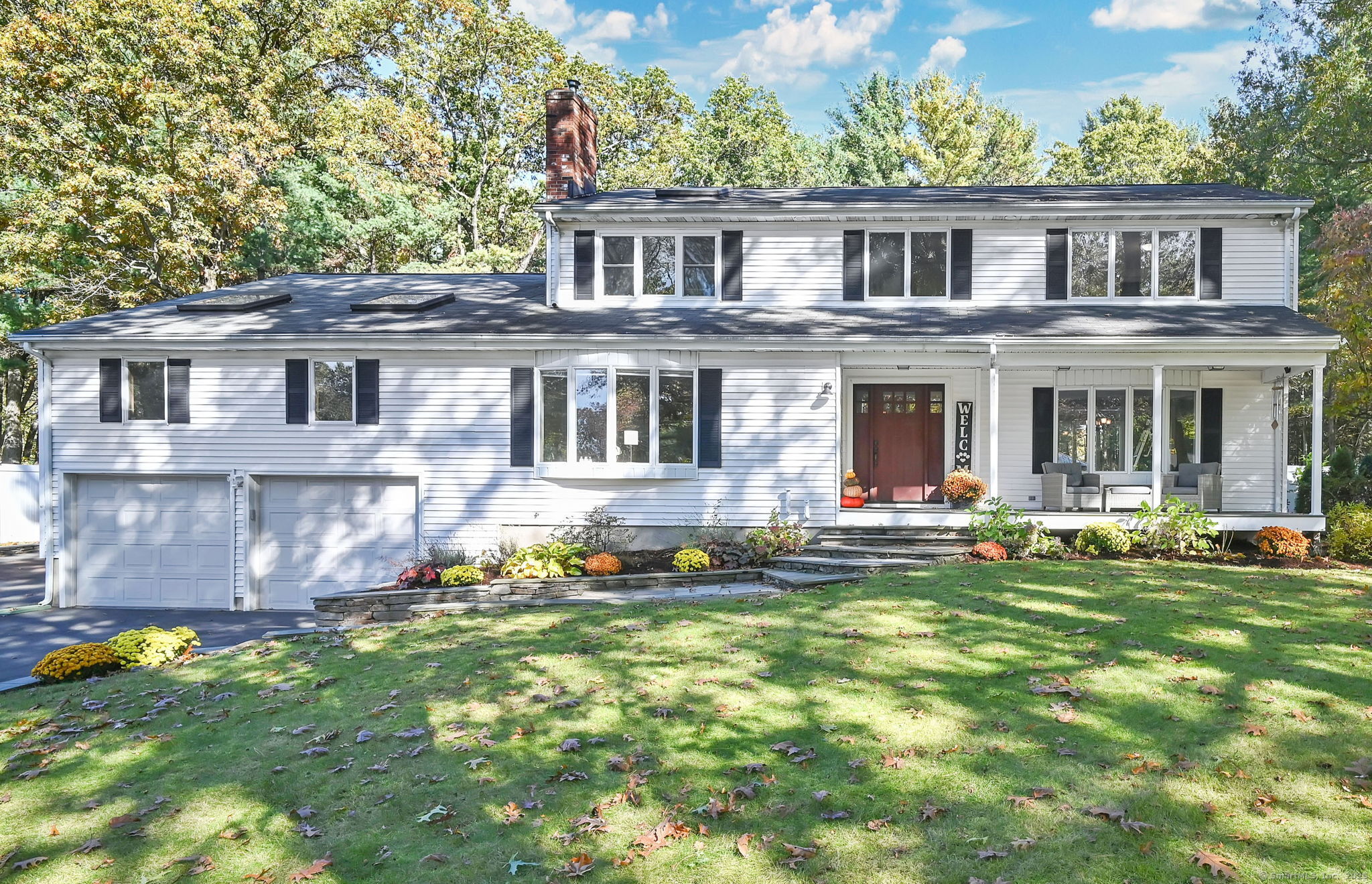 Welcome to 129 Hollow Brook!