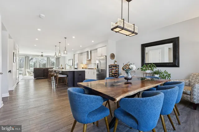 $914,900 | 8102 Zoe Place, Alexandria, VA 22306