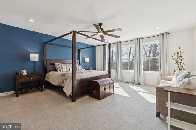 $914,900 | 8102 Zoe Place, Alexandria, VA 22306