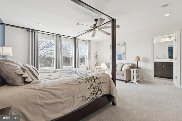 $914,900 | 8102 Zoe Place, Alexandria, VA 22306