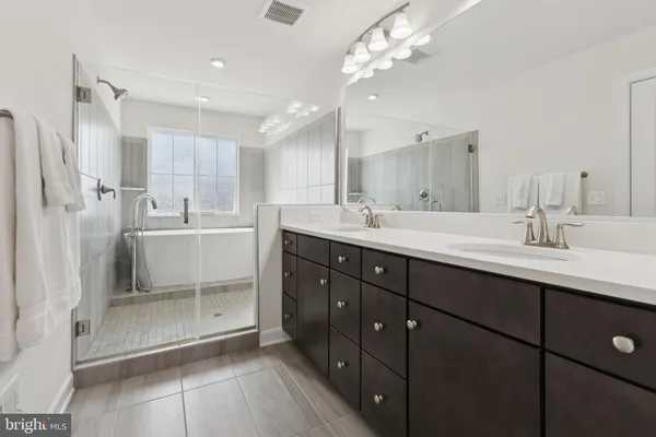 $875,000 | 8102 Zoe Place, Alexandria, VA 22306