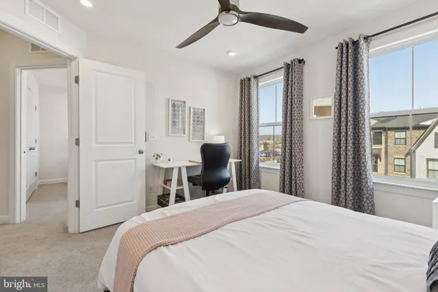 $914,900 | 8102 Zoe Place, Alexandria, VA 22306