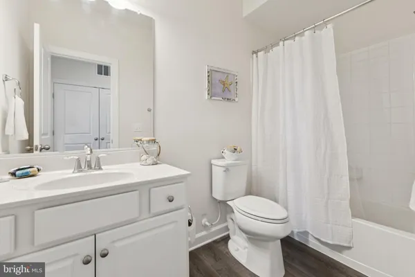 $875,000 | 8102 Zoe Place, Alexandria, VA 22306