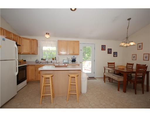 6 Prairie Way Windham, ME 04062 - Photo 22 of 23 Kitchen.