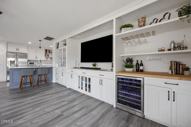 $875,000 | 1457 South Burnaby Drive, Glendora, CA 91740