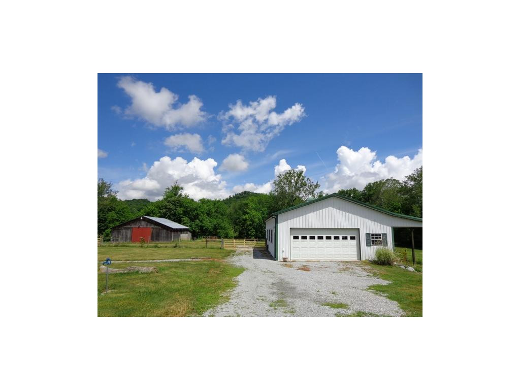 24239 Watauga Road Abingdon, VA 24211 - Photo 4 of 19 Photo 4
