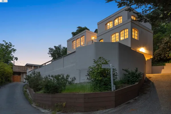 $1,000,000 | 112 Sunset Terrace, Scotts Valley, CA 95066