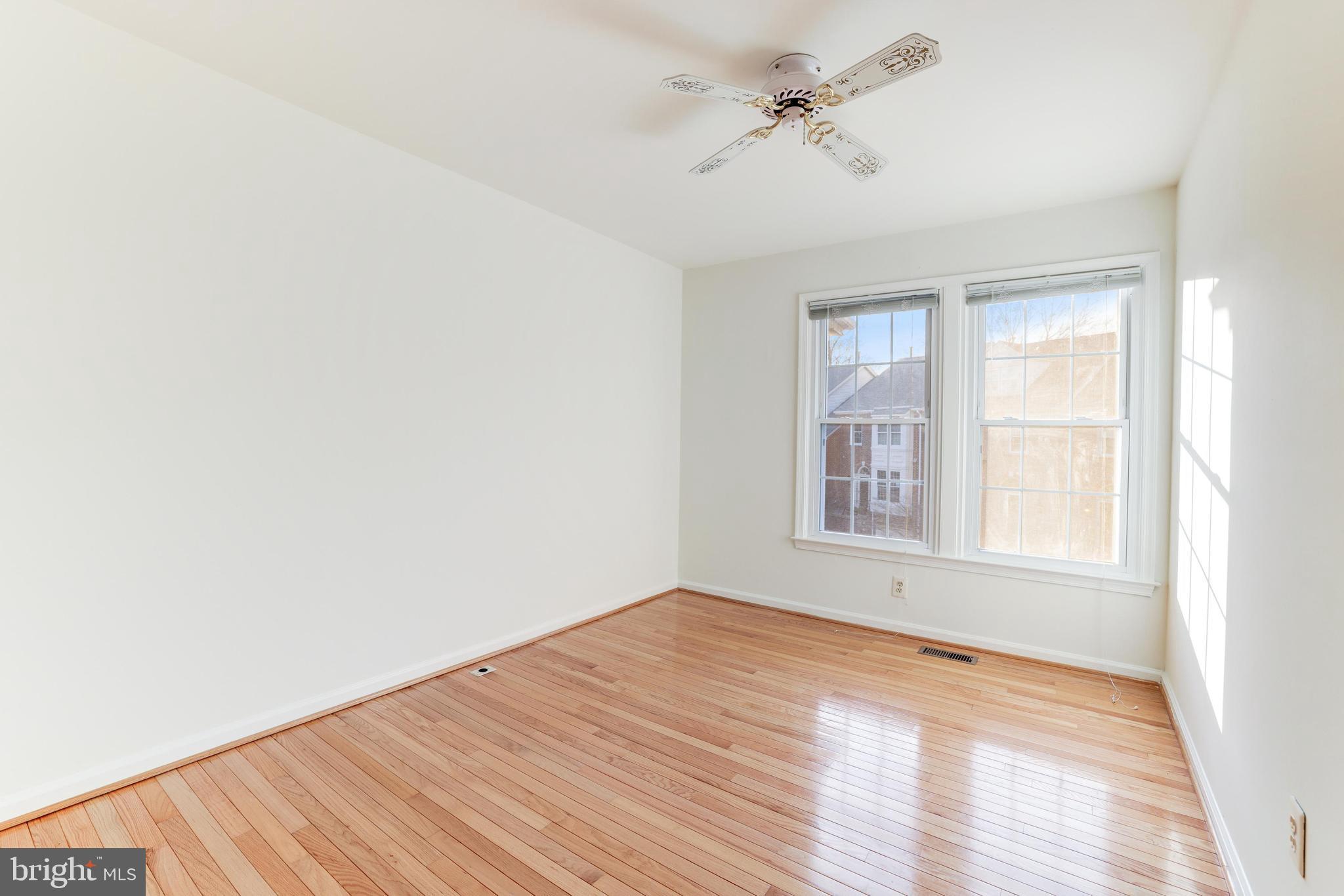 3786 Inverness Road Fairfax, VA 22033 - Photo 22 of 42 Gallery Image 22