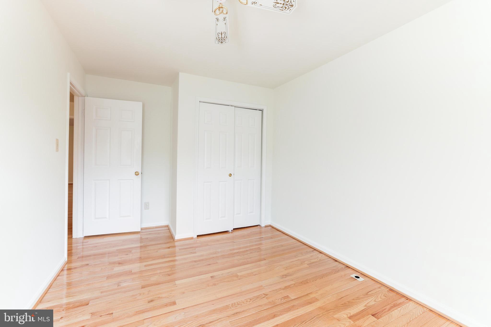 3786 Inverness Road Fairfax, VA 22033 - Photo 23 of 42 Gallery Image 23