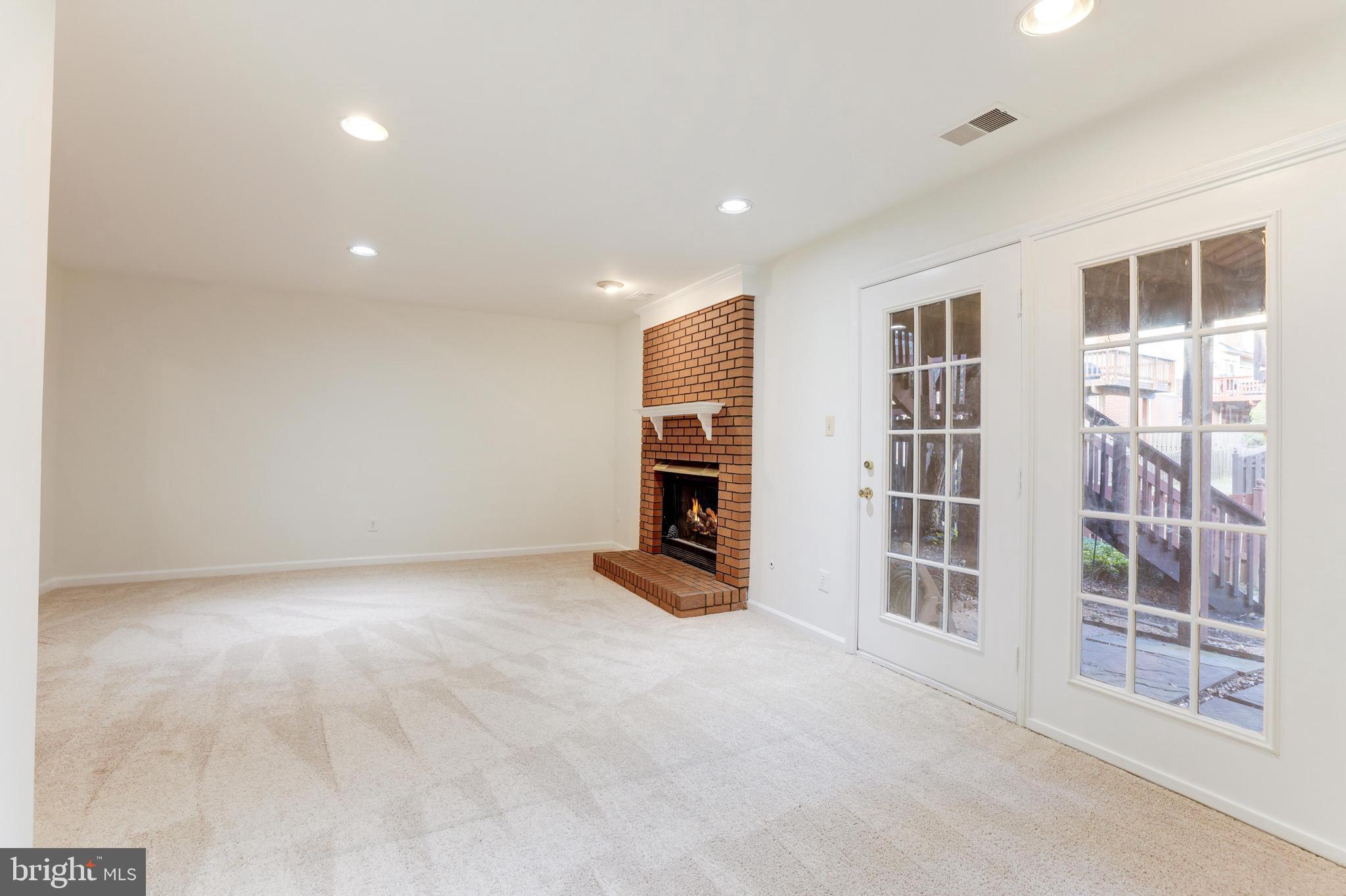 3786 Inverness Road Fairfax, VA 22033 - Photo 33 of 42 Gallery Image 33