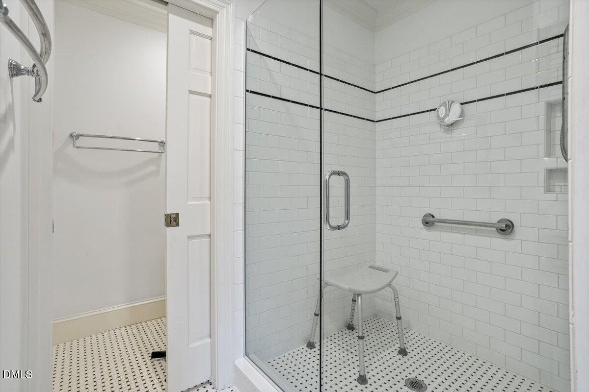 2626 Dover Road Raleigh, NC 27608 - Photo 27 of 48