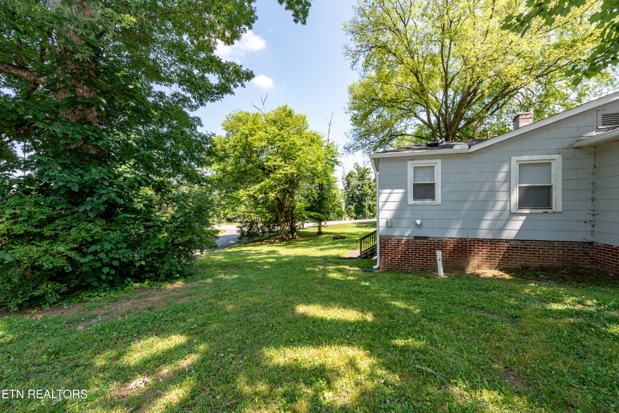 609 Watkins Road Maryville, TN 37801 - Photo 32 of 36 Gallery Image 32
