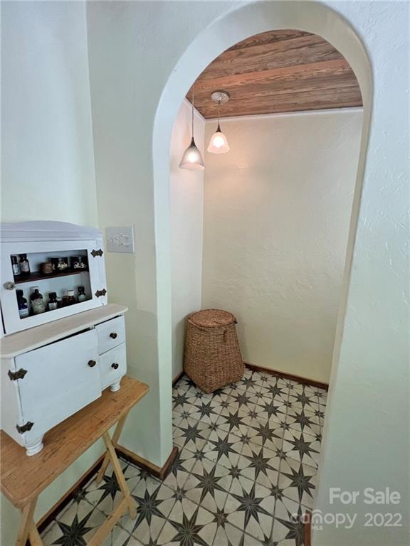 586 Rabbit Den Road Hot Springs, NC 28743 - Photo 18 of 46 Gallery Image 18