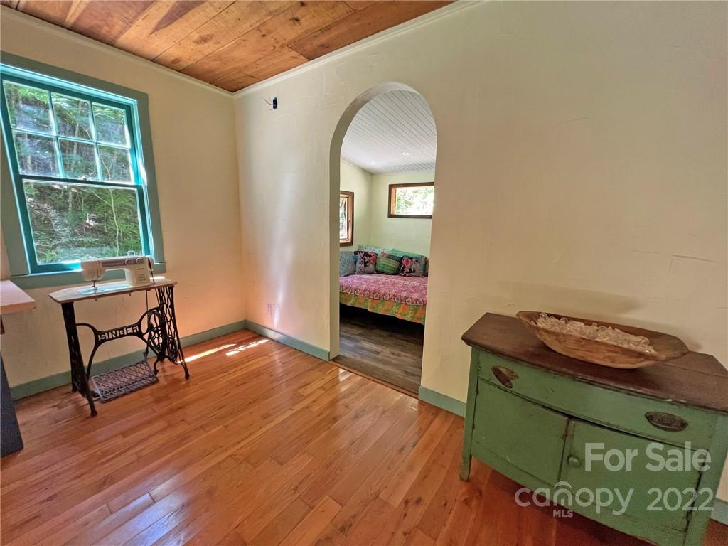 586 Rabbit Den Road Hot Springs, NC 28743 - Photo 22 of 46 Gallery Image 22
