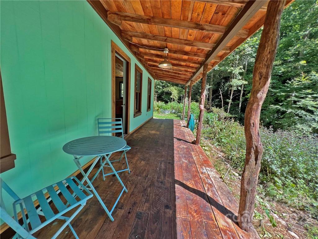 586 Rabbit Den Road Hot Springs, NC 28743 - Photo 5 of 46 Gallery Image 5