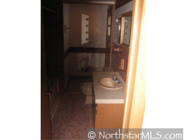 3303 Lawrence Road Brooklyn Center, MN 55429 - Photo 4 of 9