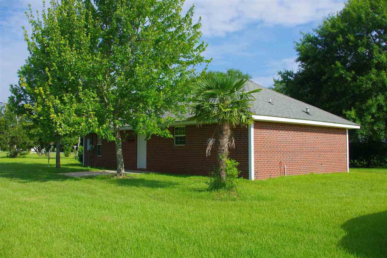 20828 County Road 12 Foley, AL 36535 - Photo 2 of 16 WEST
