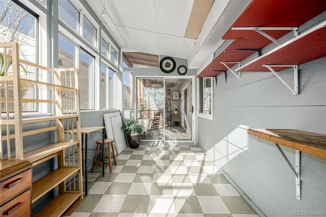 a view of a entryway with furniture