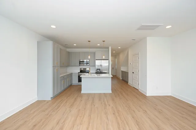 $1,950 | 125 High Pk Circle, Lebanon, TN 37087