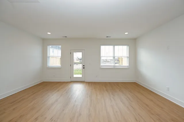 $1,950 | 125 High Pk Circle, Lebanon, TN 37087