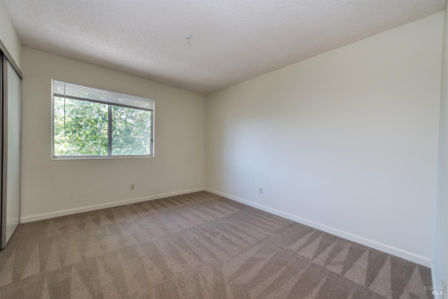 7 Meridian Circle Rohnert Park, CA 94928 - Photo 17 of 28