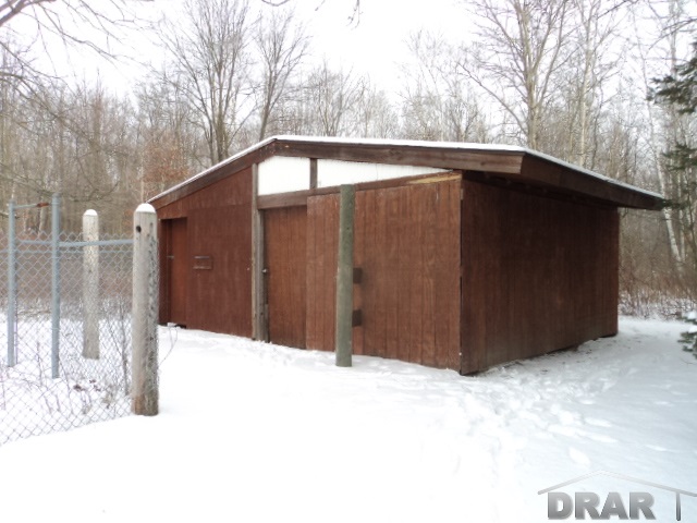 7640 Cribbins Road Jeddo, MI 48032 - Photo 20 of 30 31177081-19.JPG