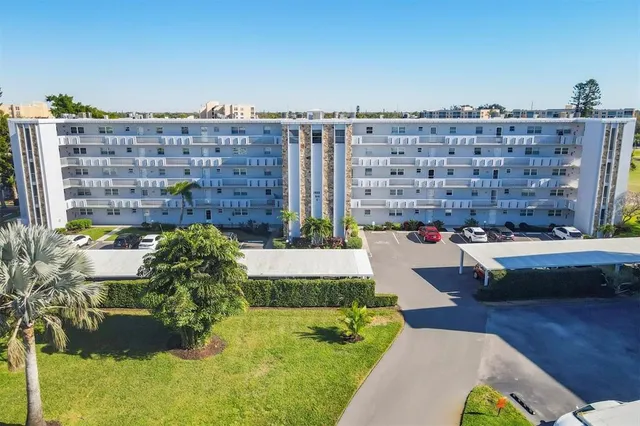 $134,900 | 3860 Ironwood Lane, Unit 505G, Bradenton, FL 34209