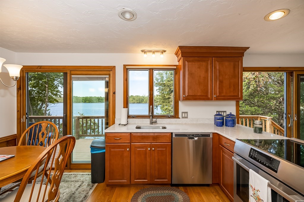 30 Aaron River Road Cohasset, MA 02025 - Photo 17 of 33 Gallery Image 17