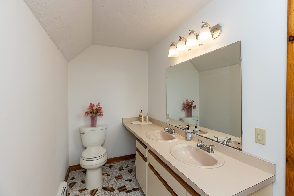 30 Aaron River Road Cohasset, MA 02025 - Photo 24 of 33 Gallery Image 24