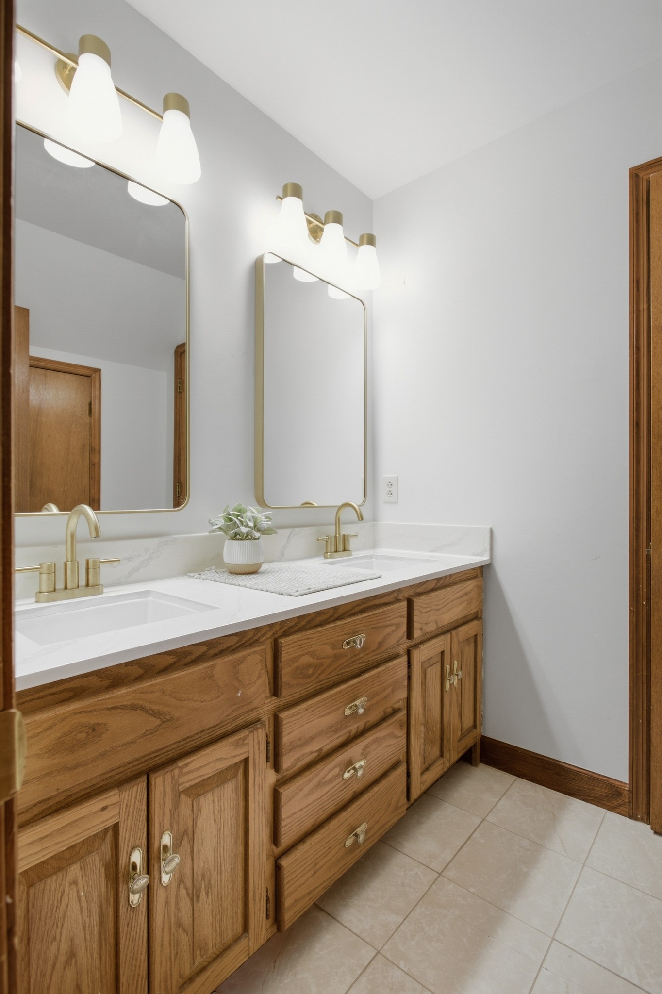301 Kippsford Pond Road Columbia, TN 38401 - Photo 21 of 38 Gallery Image 21