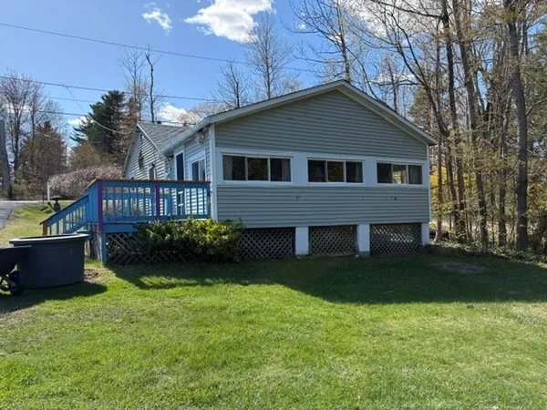 $1,690 | 20 West Shore Drive, Unit 1 2 4, Goshen, MA 01032