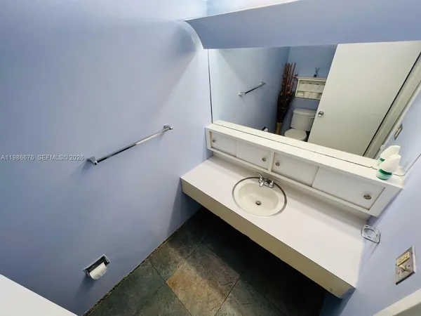 $2,850 | 900 Bay Drive, Unit 411, Miami Beach, FL 33141