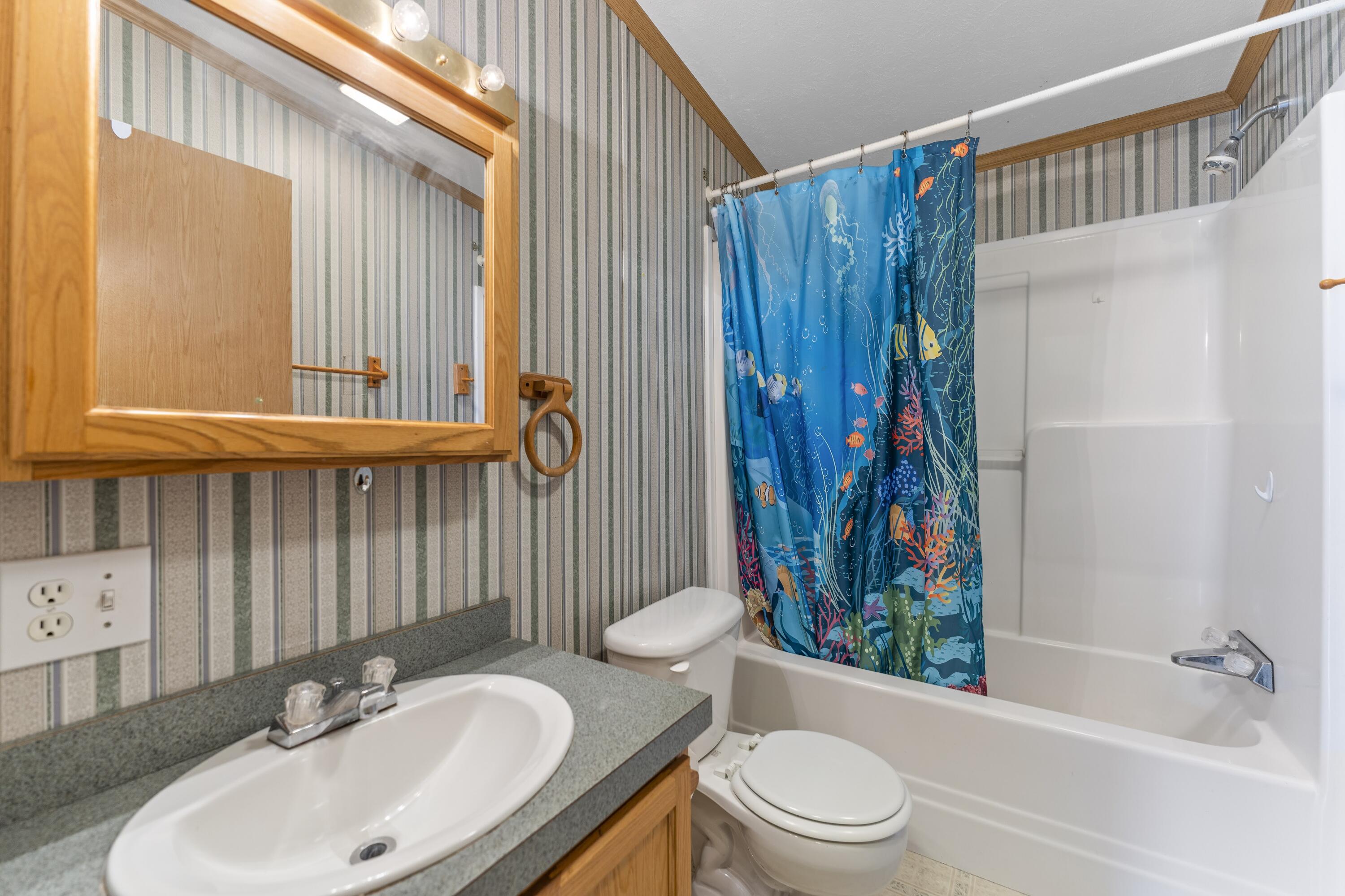 119 North Wayne Road Readfield, ME 04355 - Photo 18 of 36 DSC01319