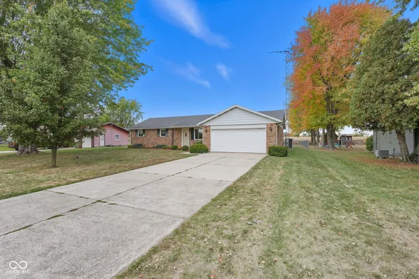 $225,000 | 7004 East Co Road 550 South, Muncie, IN 47302
