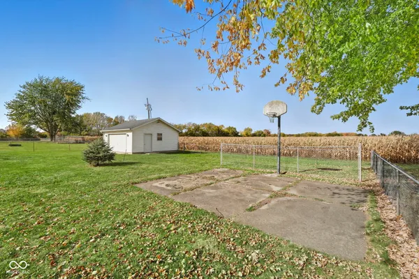 $225,000 | 7004 East Co Road 550 South, Muncie, IN 47302