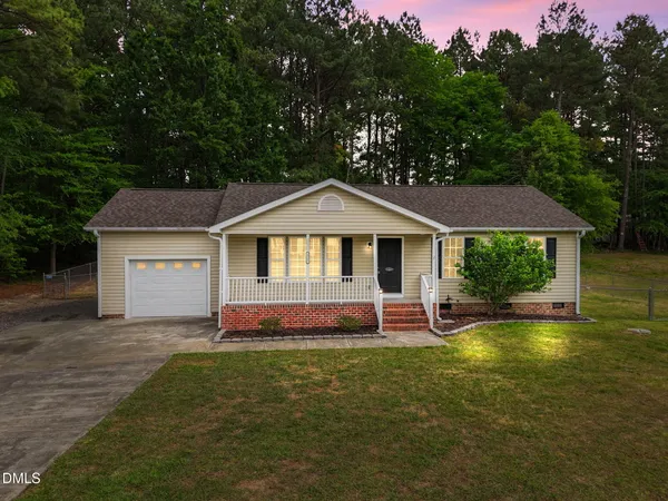 $320,000 | 1727 Cobblestone Drive, Creedmoor, NC 27522
