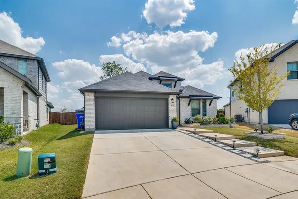 $2,500 | 5279 Amistad Avenue, Royse City, TX 75189