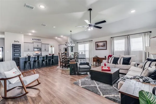 $2,500 | 5279 Amistad Avenue, Royse City, TX 75189