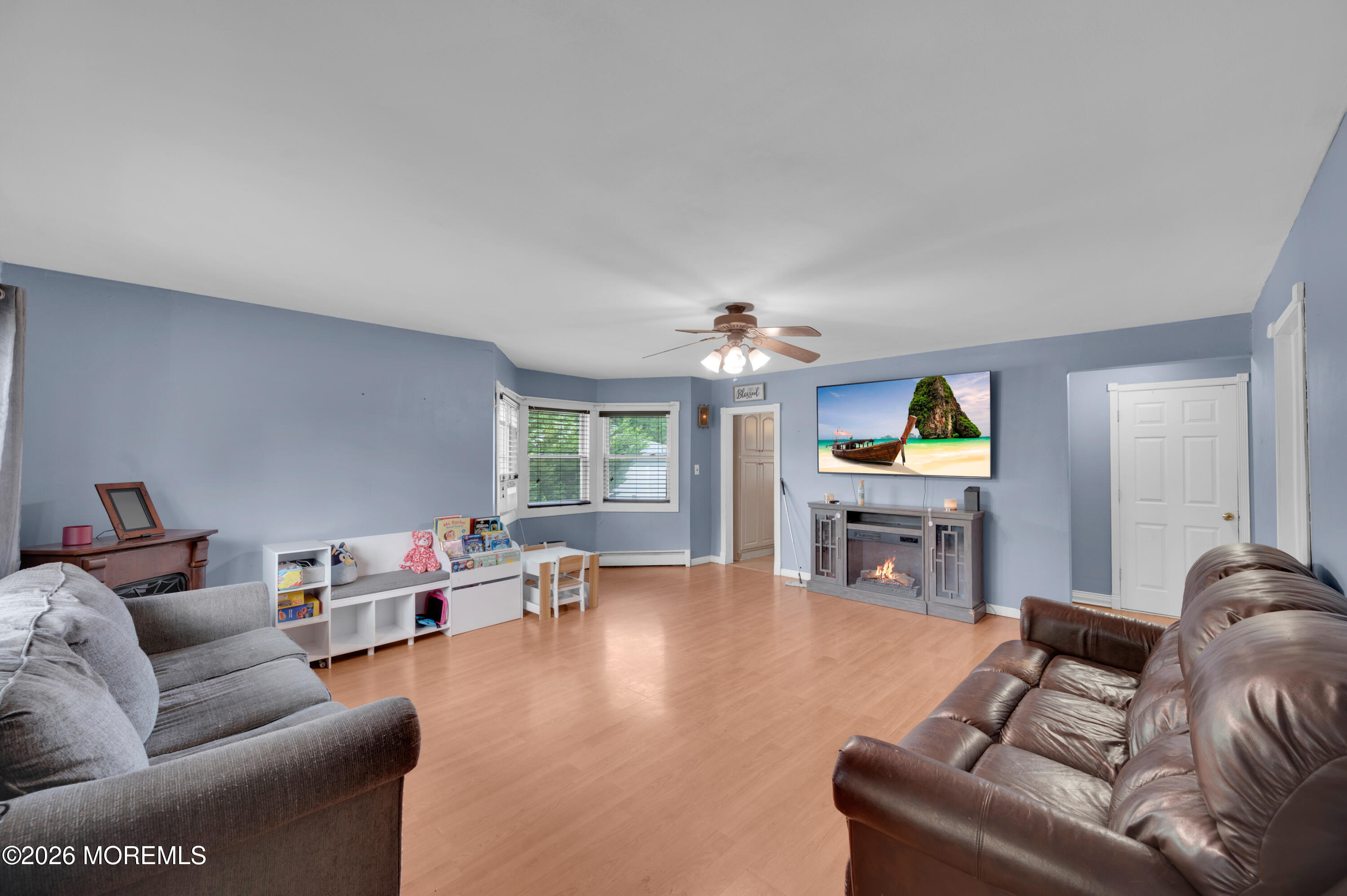 459 Vine Street Brick, NJ 08723 - Photo 7 of 39 Living 3