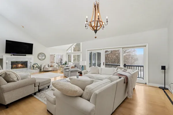 $1,185,000 | 9209 West L Avenue, Kalamazoo, MI 49009