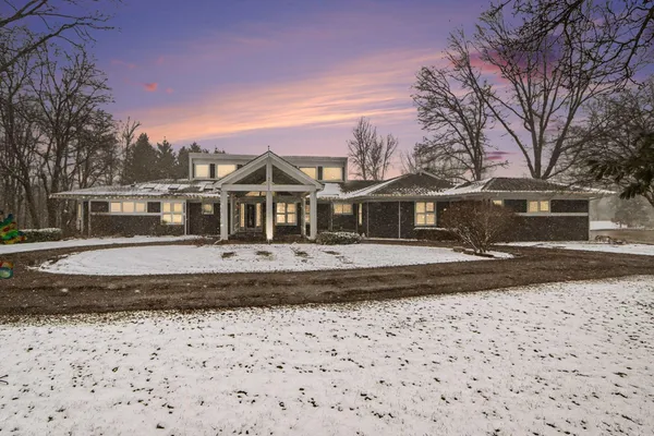 $1,185,000 | 9209 West L Avenue, Kalamazoo, MI 49009