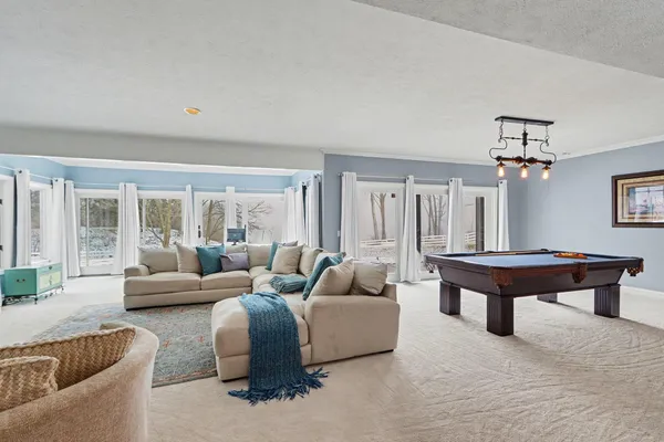 $1,185,000 | 9209 West L Avenue, Kalamazoo, MI 49009