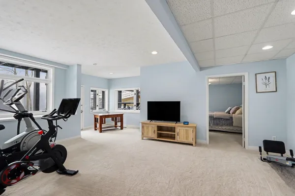 $1,185,000 | 9209 West L Avenue, Kalamazoo, MI 49009
