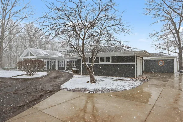 $1,185,000 | 9209 West L Avenue, Kalamazoo, MI 49009
