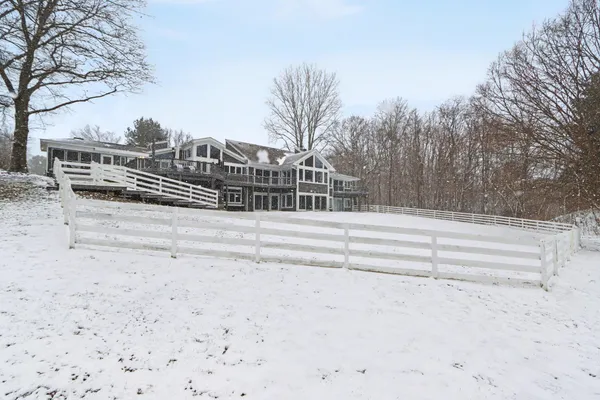 $1,185,000 | 9209 West L Avenue, Kalamazoo, MI 49009