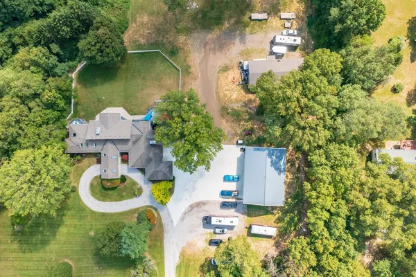 $1,185,000 | 9209 West L Avenue, Kalamazoo, MI 49009