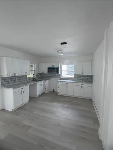 $588,900 | 40 Northwest 62nd Avenue, Miami, FL 33126