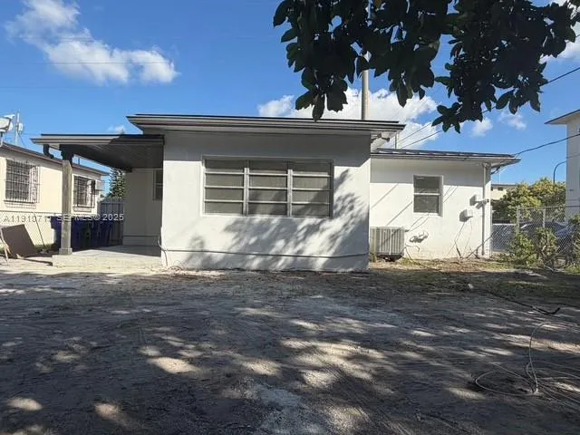 $588,900 | 40 Northwest 62nd Avenue, Miami, FL 33126
